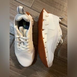 Reebok’s Zig Dynamic Women’s Sneakers